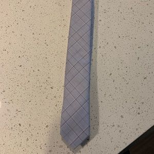Slim tie